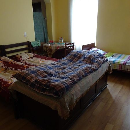 קוטאיסי Medico And Suliko Guest House מראה חיצוני תמונה