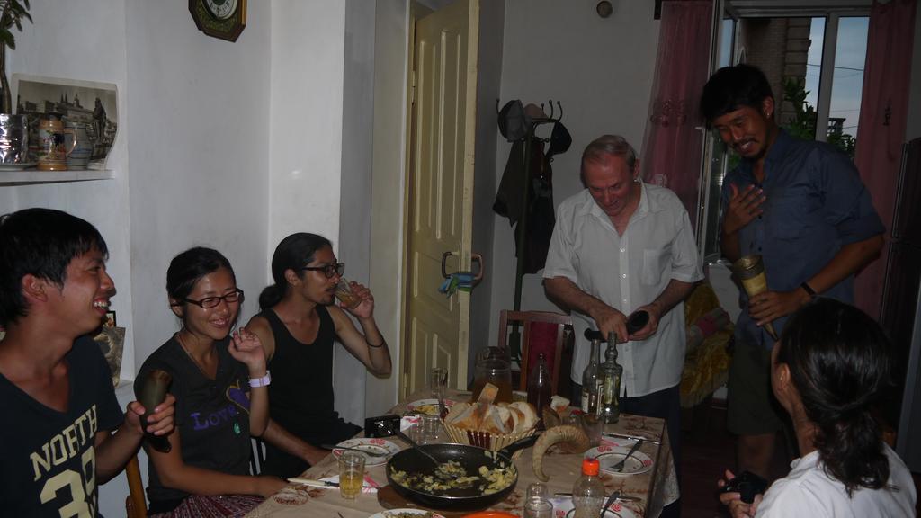 קוטאיסי Medico And Suliko Guest House מראה חיצוני תמונה